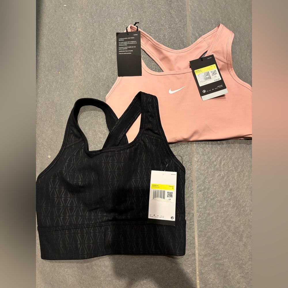 New with tag Nike Sports Bra Small